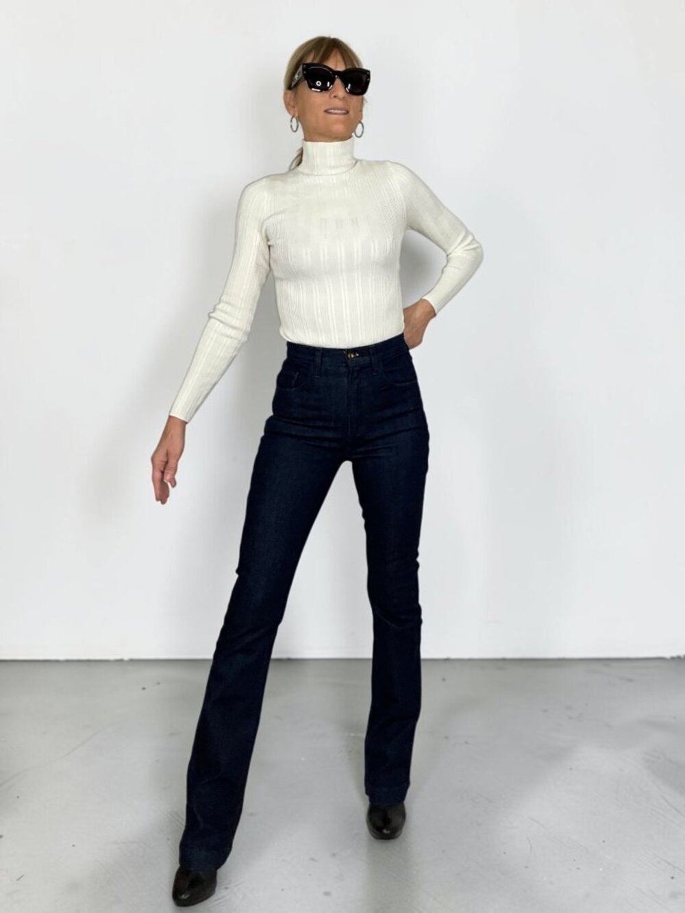 Favorite Daughter The Valentina Jean 23 Flores Blue Bootcut High Rise NEW